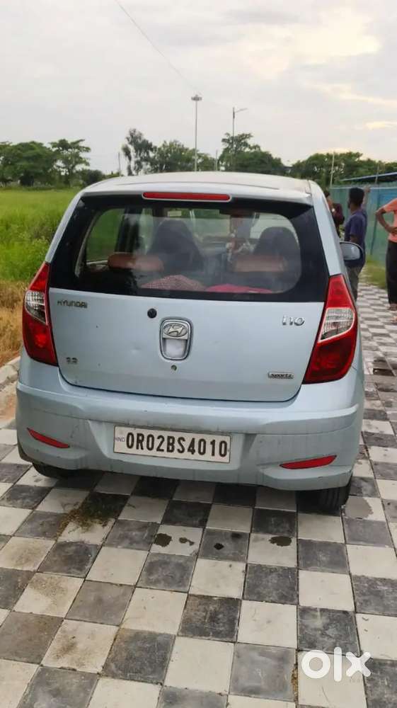 Hyundai I10 Sportz Petrol 2011