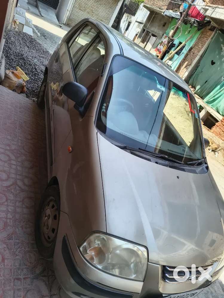 Hyundai Santro Car