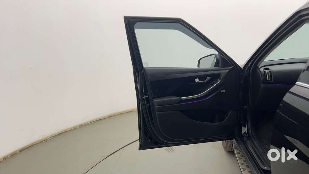 Hyundai Alcazar 1.5 Tdct Signature (o) 7s Petrol, 2023, Petrol