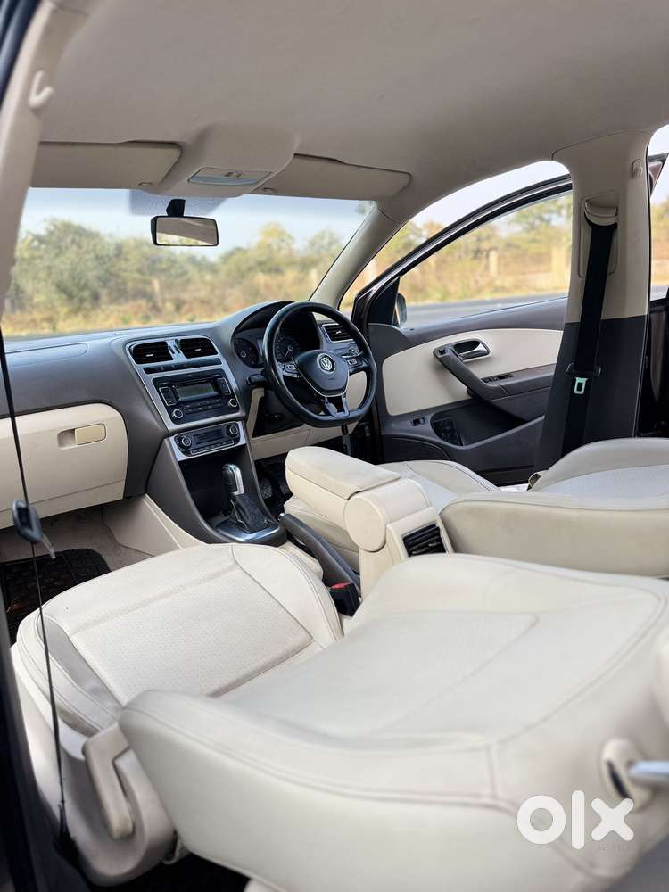 Volkswagen Vento 2013-2015 1.2 Tsi Highline At, 2015, Petrol