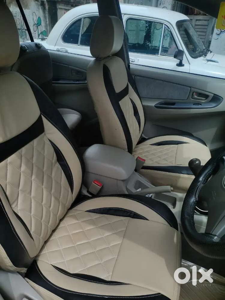 Toyota Innova 2.5 2012/11