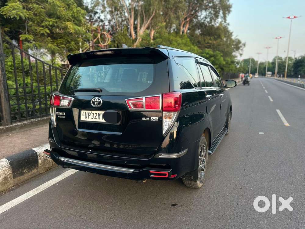Toyota Innova Crysta 2.4 V 7 Str, 2022, Diesel