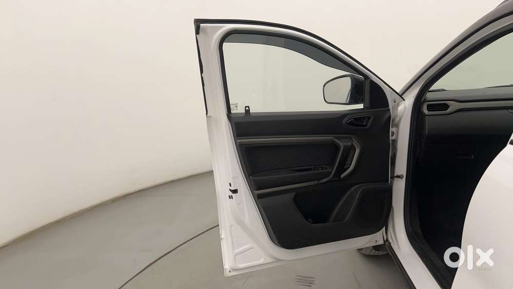 Renault Kiger Rxz Turbo Cvt, 2021, Petrol