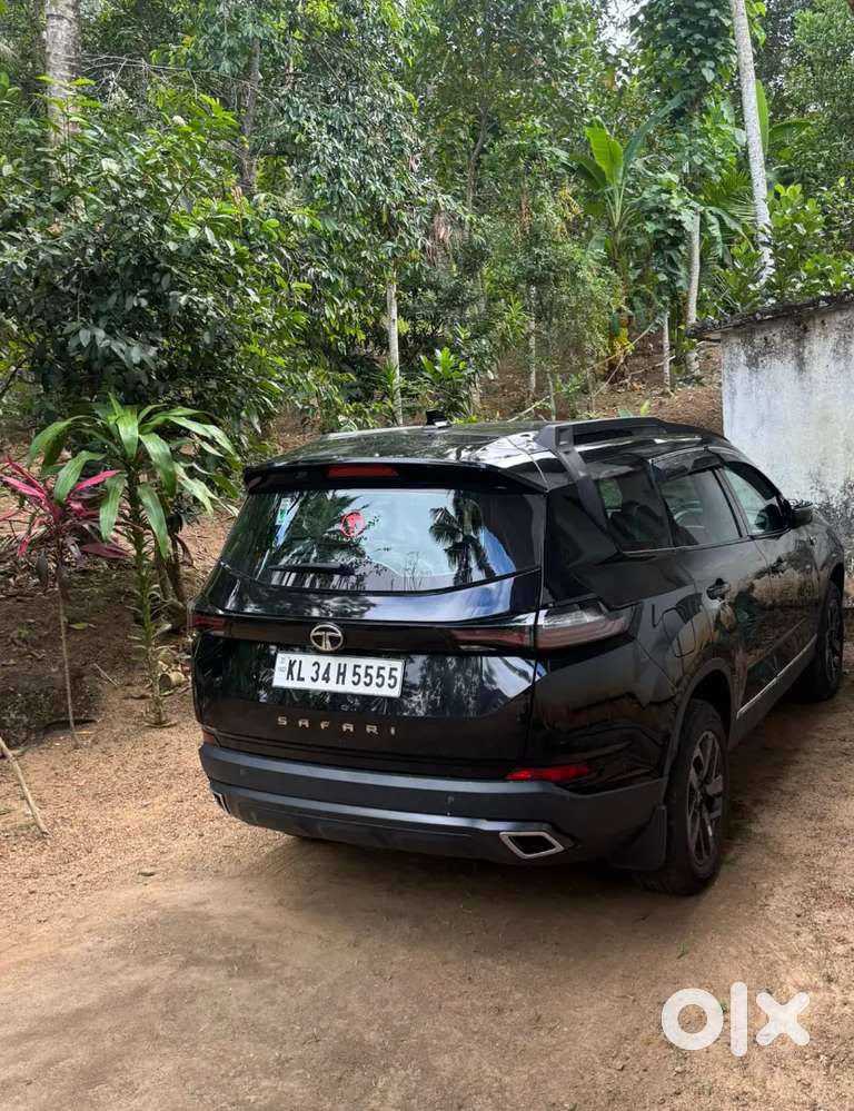 Tata Safari
