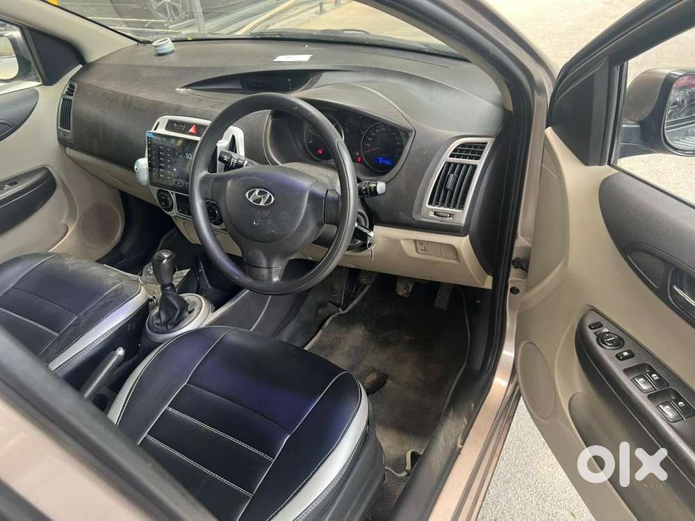 Hyundai I20 2012 Diesel 80000 Km Driven, Brand New Tires