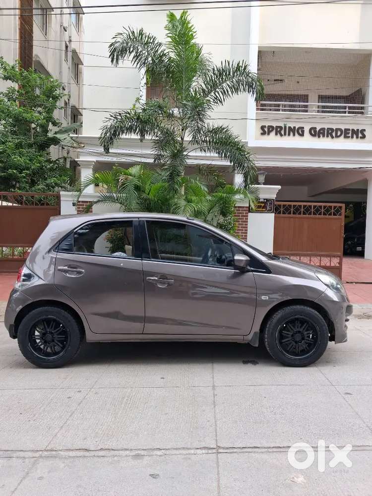 Honda Brio 2013 Petrol 76000 Km Driven