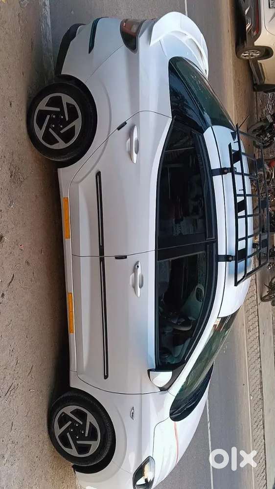Hyundai Aura 2025