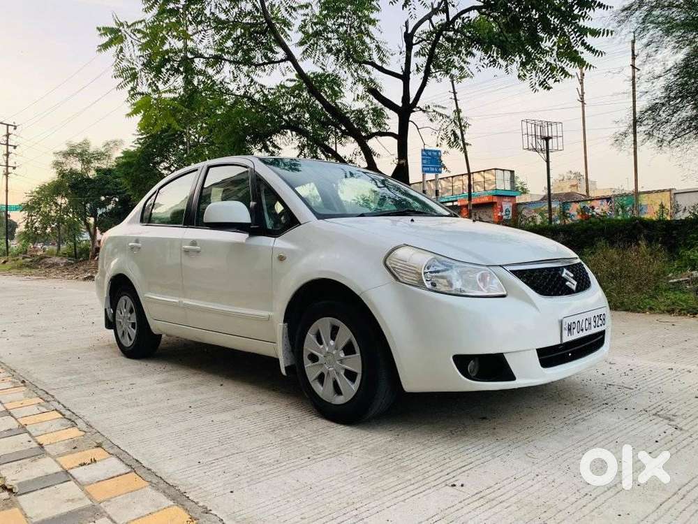 Maruti Suzuki Sx4 Vxi Bsiv, 2012, Petrol