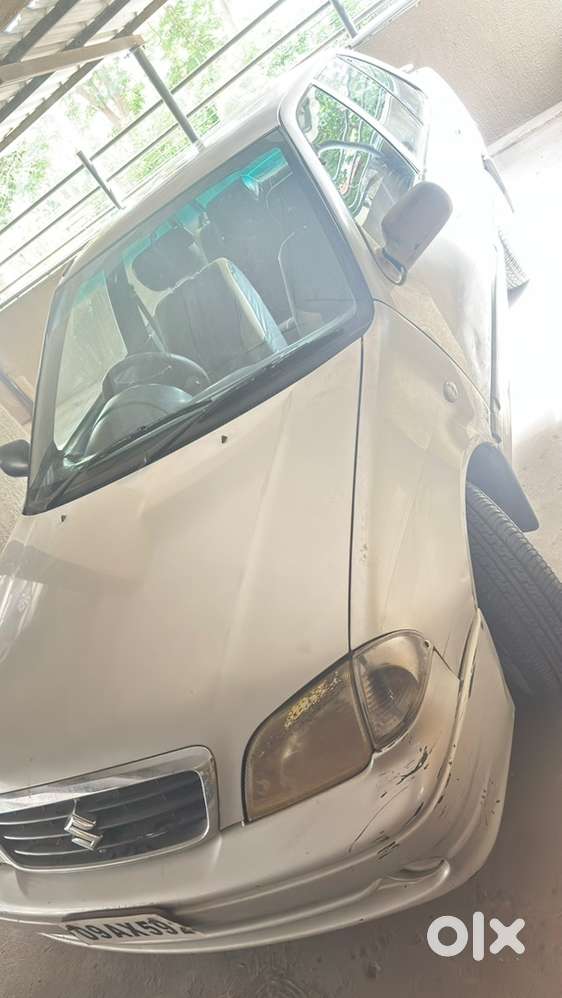 Esteem Vxi Maruti 2004