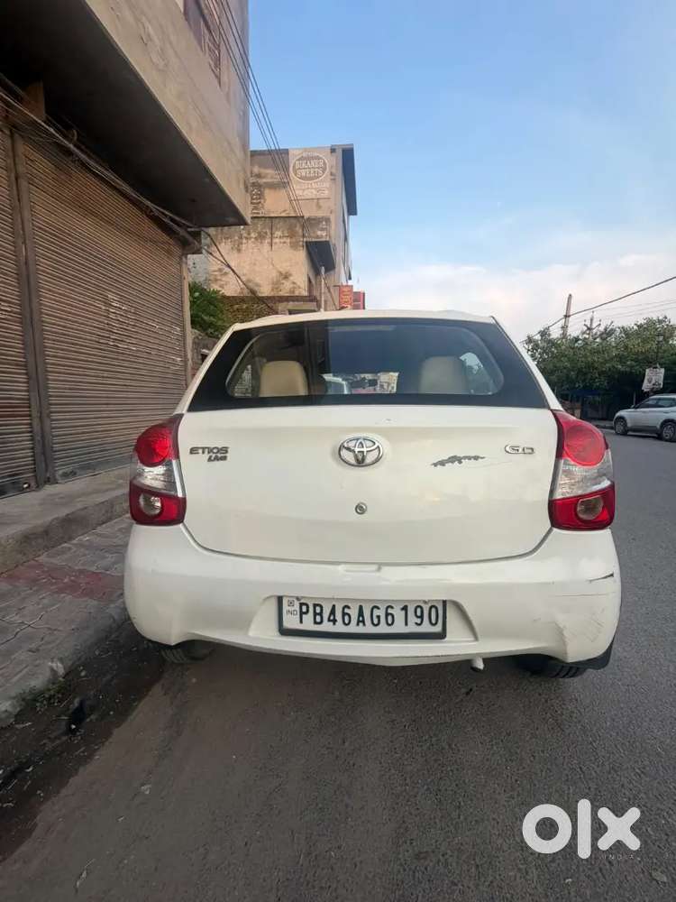 Toyota Etios Liva 2014