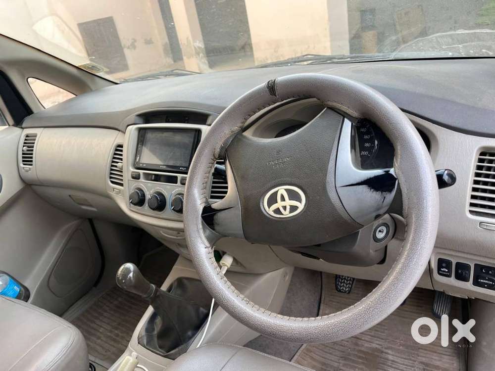Toyota Innova Gx 2012 Diesel