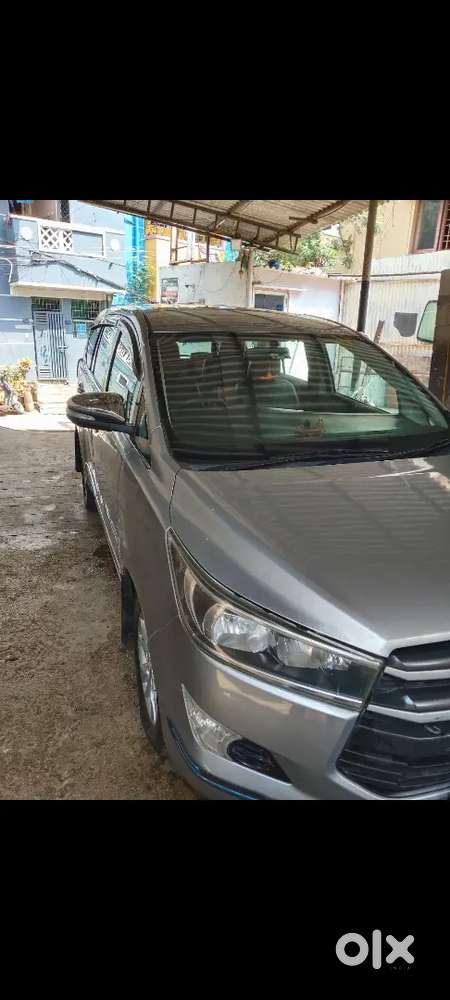 Toyota Innova Crysta 2.4 Diesel 2019