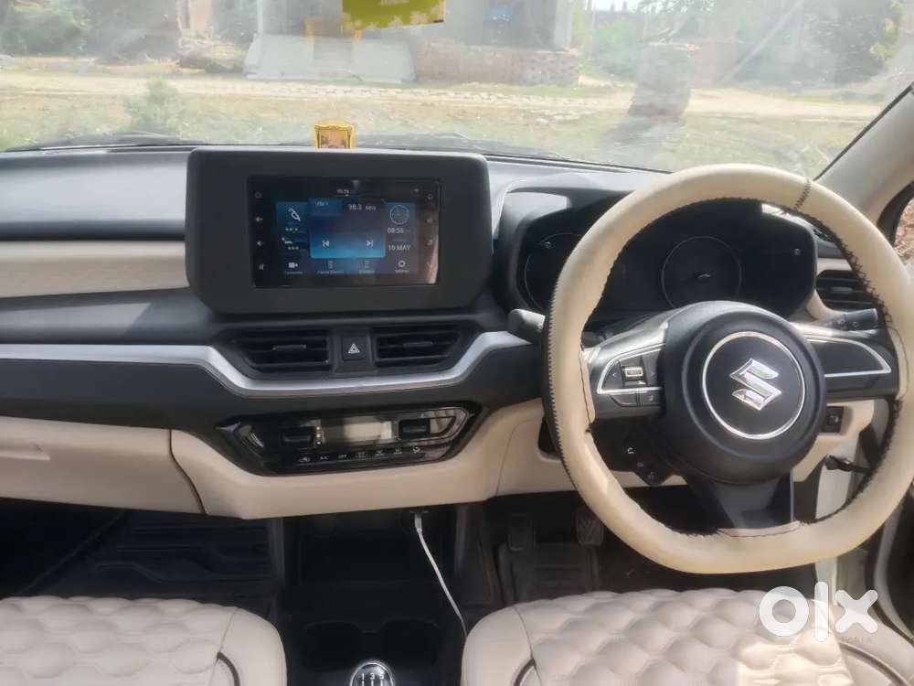 Maruti Suzuki Dzire 2025 Cng & Hybrids 11000 Km Driven