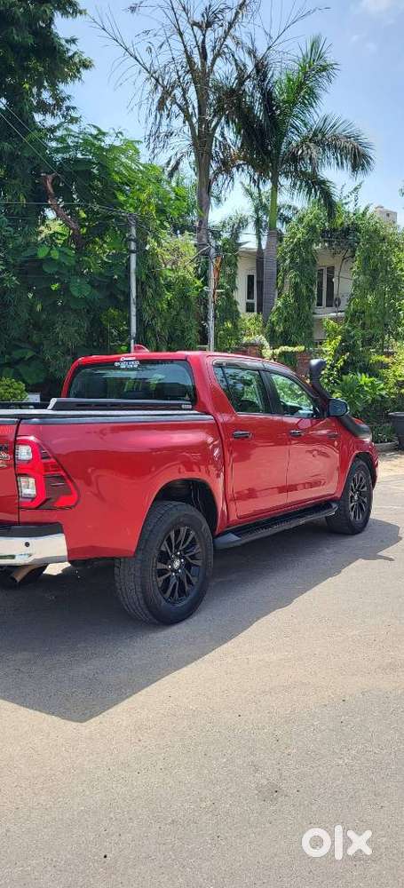 Toyota Hilux High Diesel Turbo Automatic, 2025, Diesel
