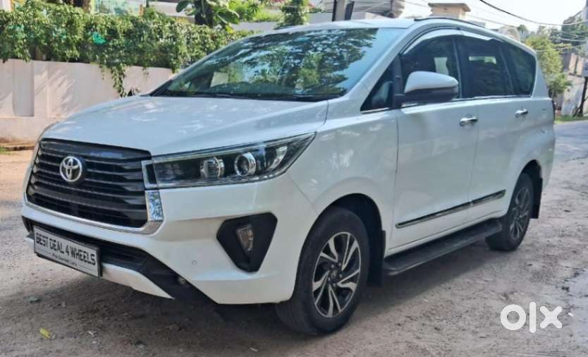 Toyota Innova Crysta 2.4 V, 2022, Diesel