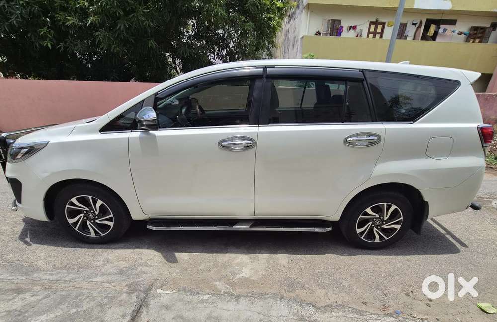 Toyota Innova Crysta 2.4 V 7 Str, 2020, Diesel