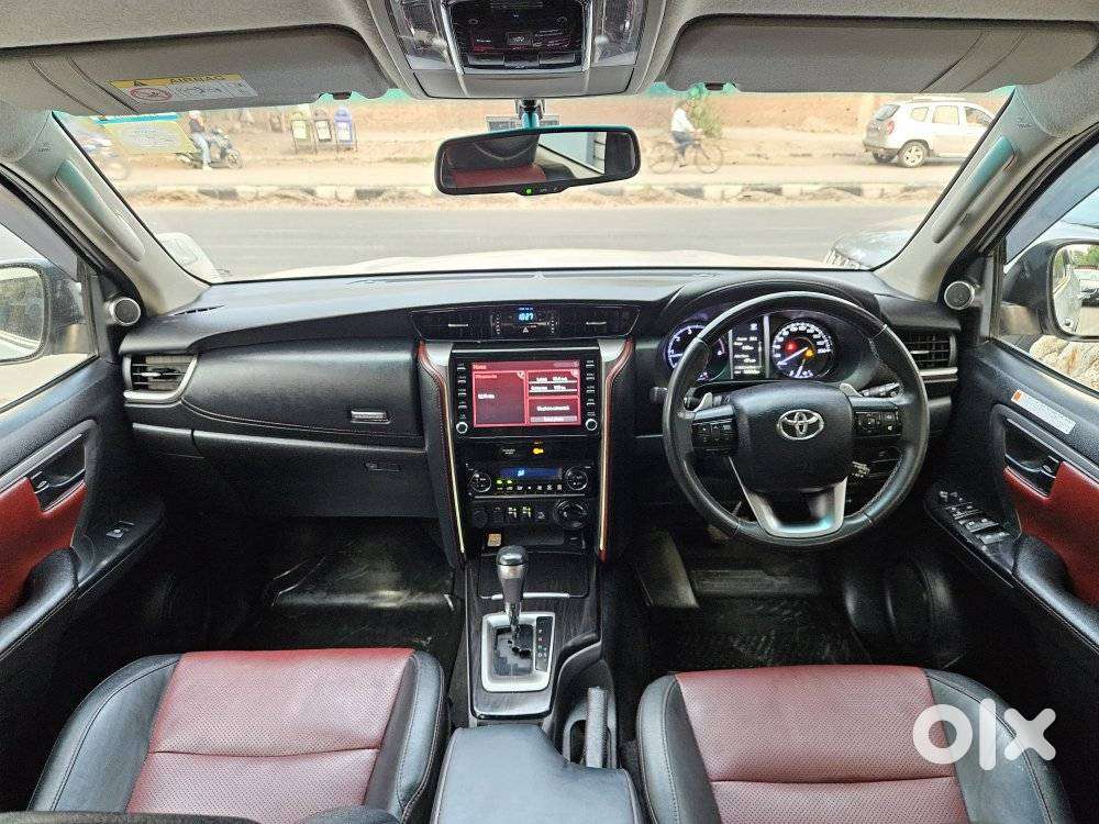 Toyota Fortuner Legender 4x4 At 2.8, 2023, Diesel