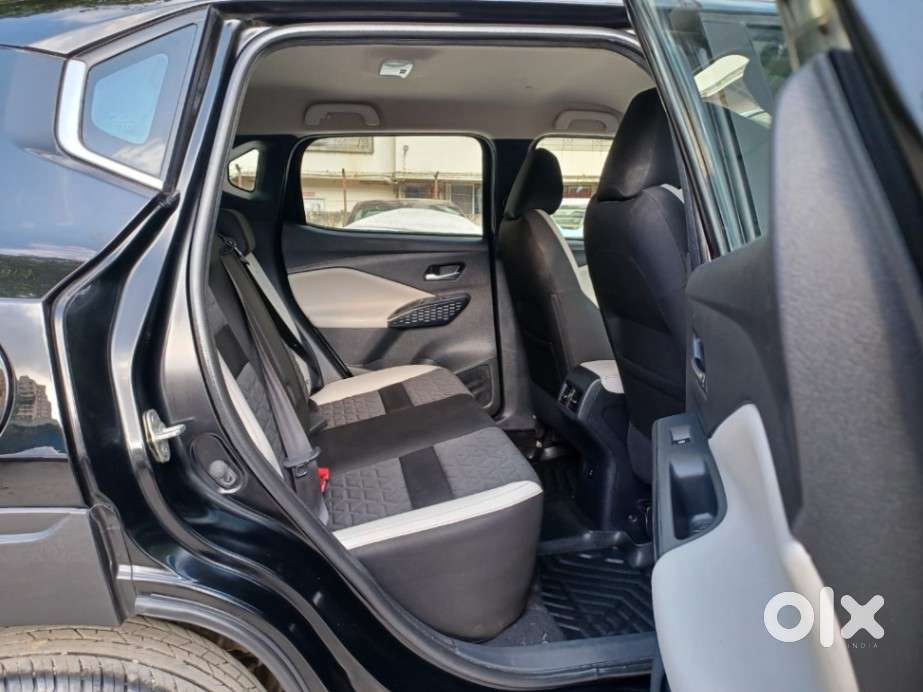 Nissan Magnite Tekna B4d 1.0 Amt Cng, 2024, Petrol