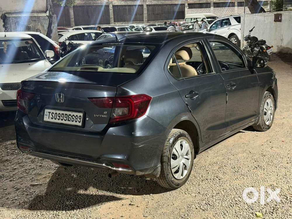 Honda Amaze 2021 Petrol Well Maintained