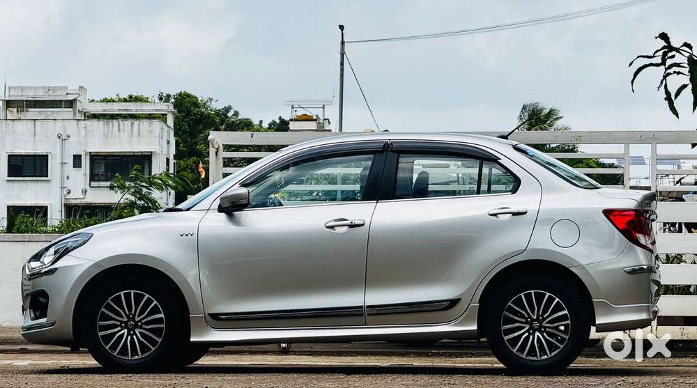 Maruti Suzuki Swift Dzire Zxi + Mt, 2018, Petrol