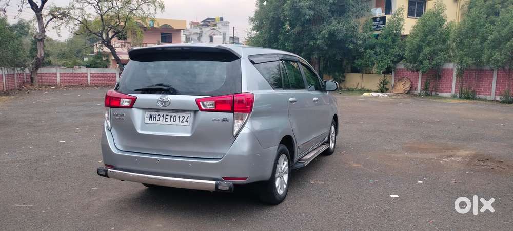 Toyota Innova Crysta 2.4 Gx Mt 8s, 2017, Diesel