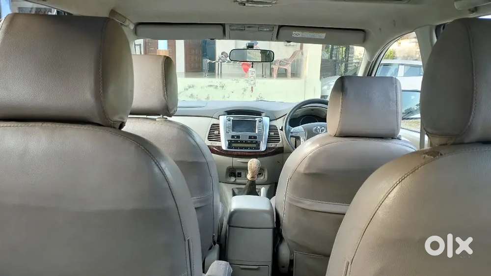 Toyota Innova Vx Diesel 2015