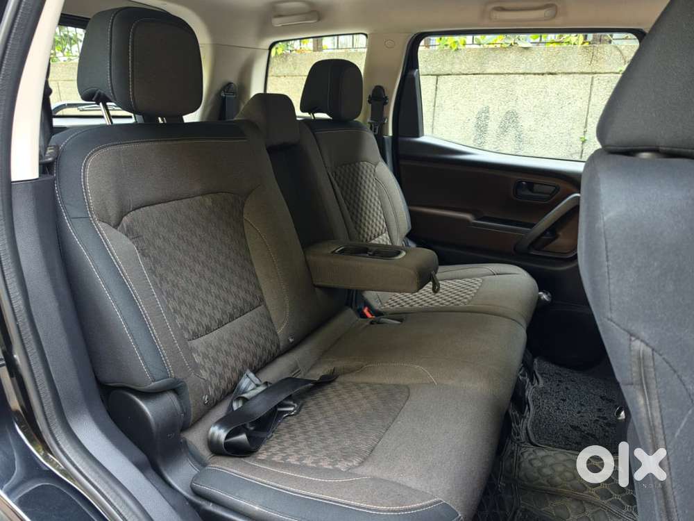 Mahindra Scorpio-n 2.0 Z4 Petrol At 7 Str, 2024, Petrol