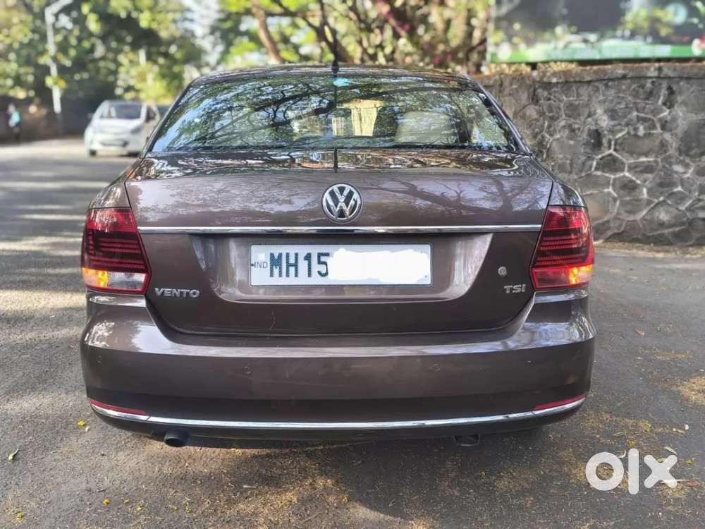 Volkswagen Vento 1.2 Tsi Highline At, 2016, Petrol