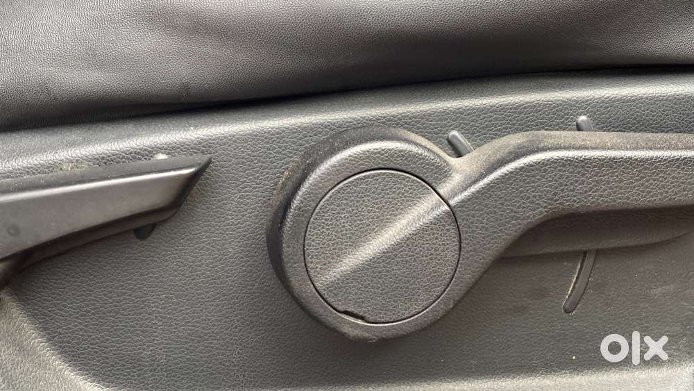 Mahindra Thar Lx Hard Top Petrol Mt 4wd, 2021, Petrol