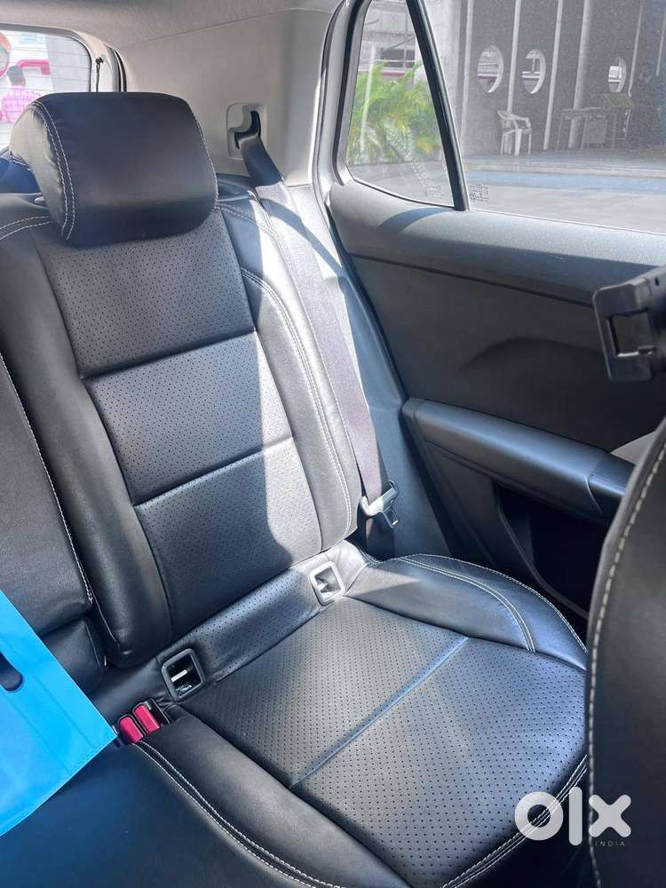 Kushaq Style 1.5 Tsi At - Candy White_sell