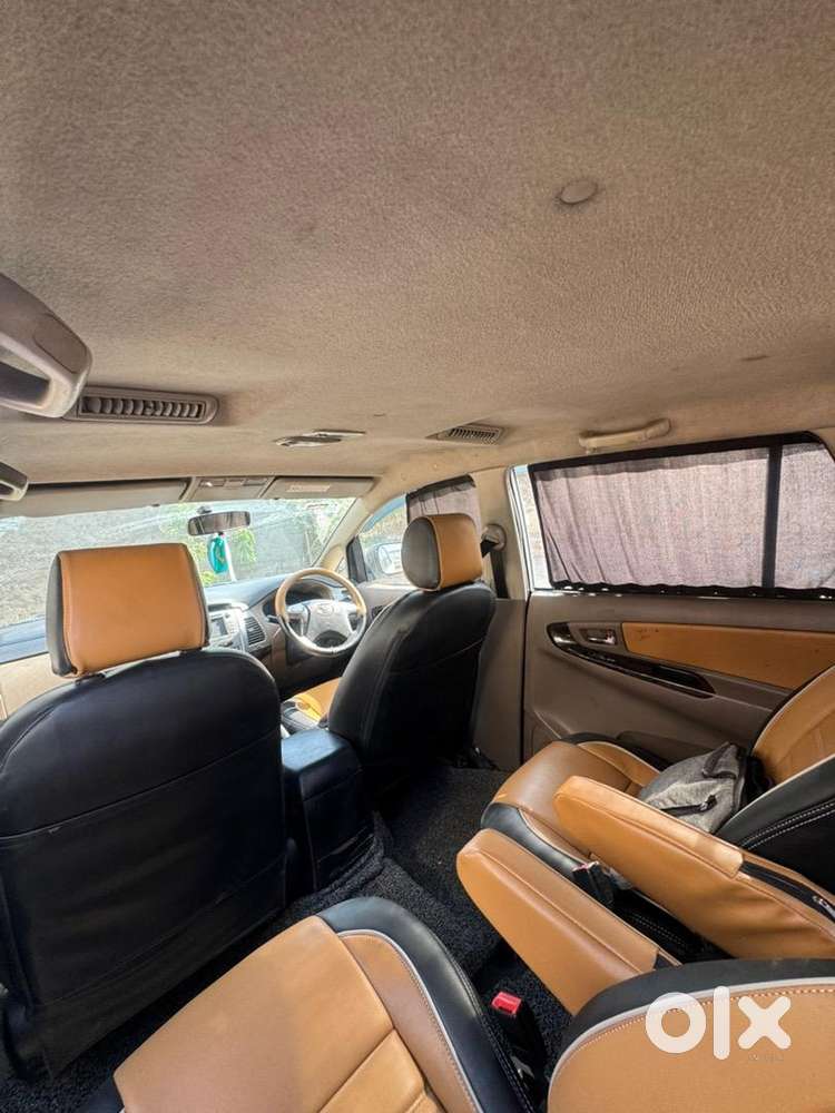 Toyota Innova 2015 Diesel Well Maintained