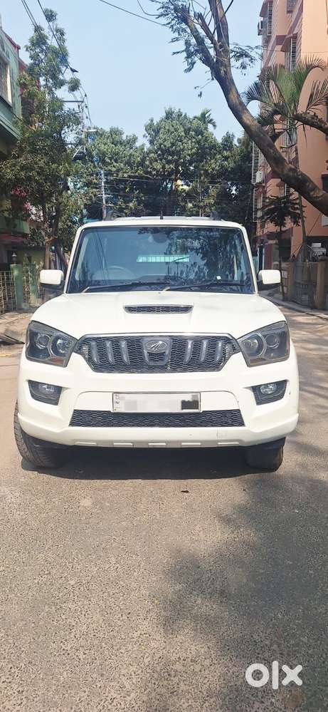 Mahindra Scorpio S10, 2016, Diesel