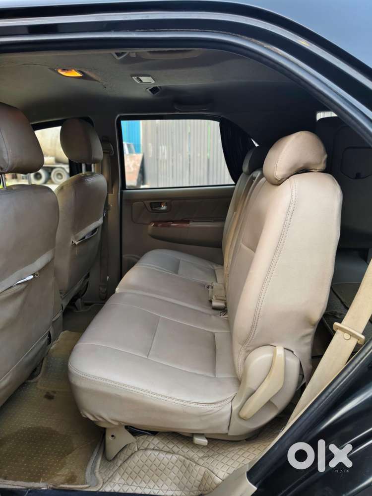 Toyota Fortuner 2009-2011 3.0 Diesel, 2011, Diesel