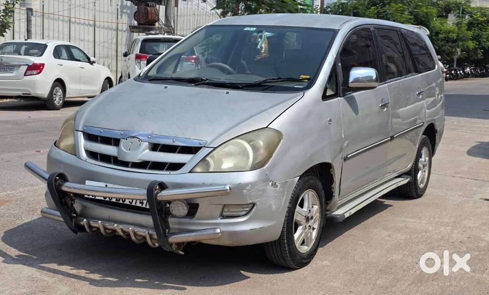 Toyota Innova 2.5 Vx 7 Str, 2017, Diesel