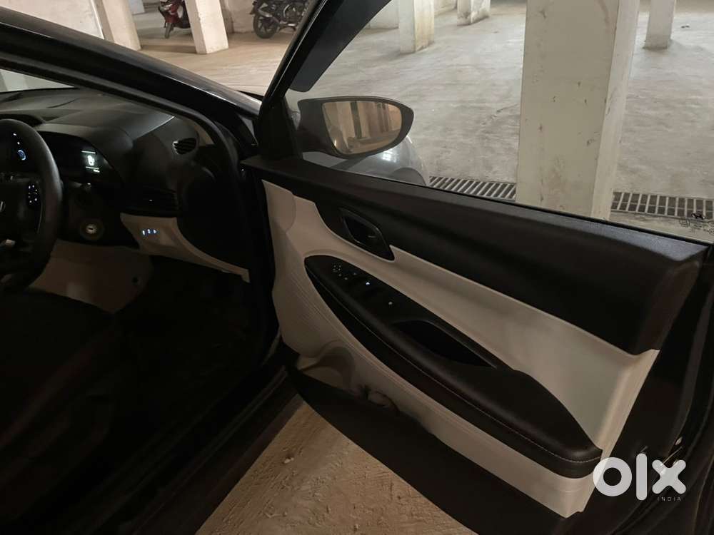 Hyundai I20 Petrol 2024