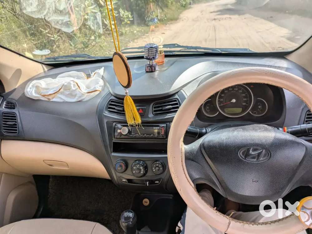 Hyundai Eon 2014 Lpg 97000 Km Driven