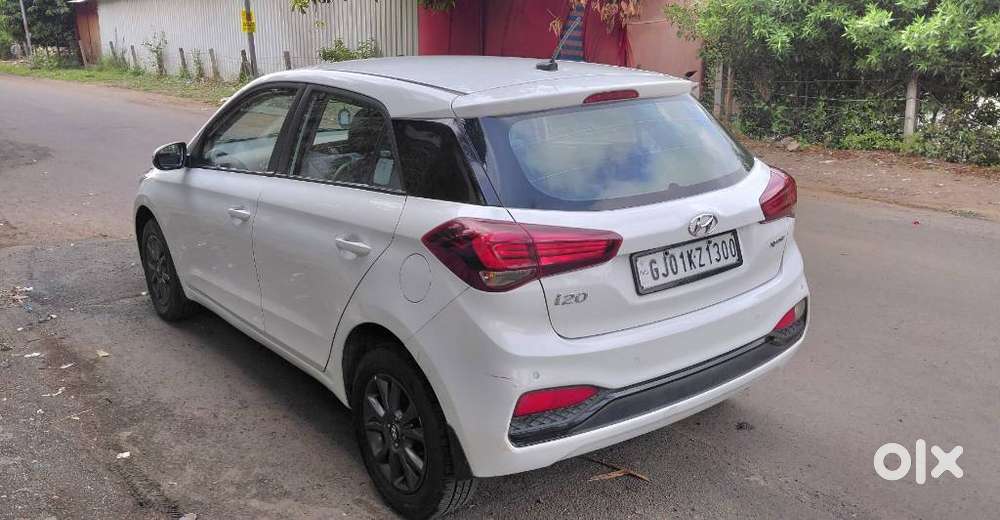 Hyundai Elite I20 1.2 Sportz Plus Vtvt, 2020, Petrol