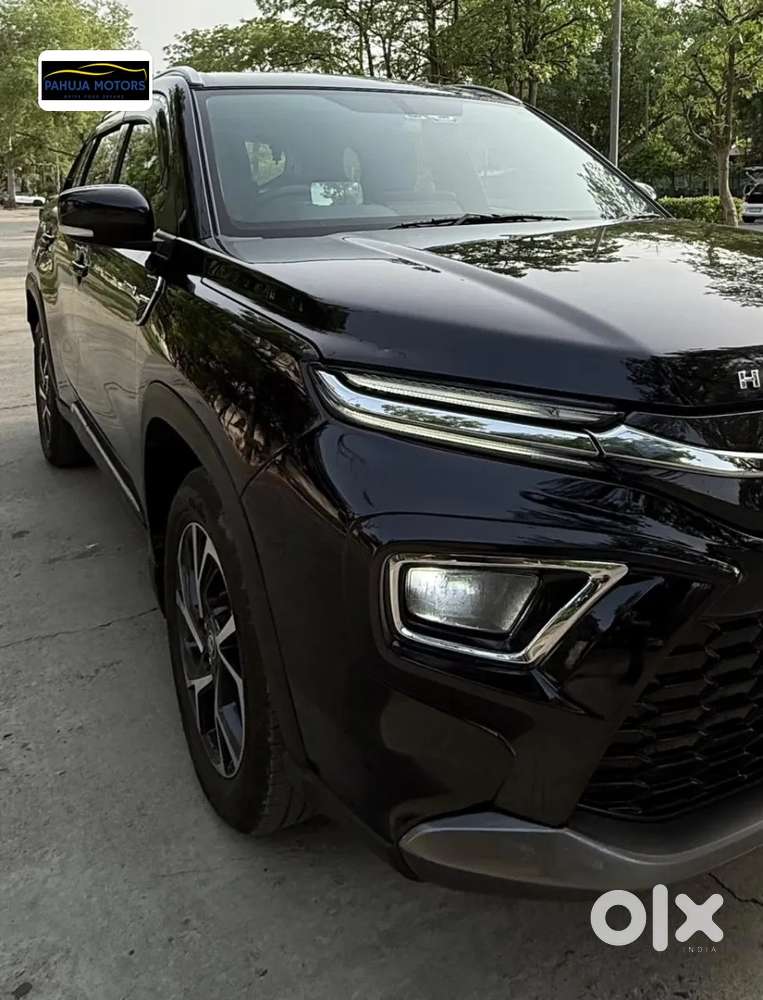 Toyota Urban Cruiser Hyryder, 2025, Petrol