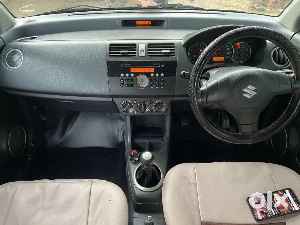 Maruti Suzuki Swift Dzire 2010 Petrol Well Maintained