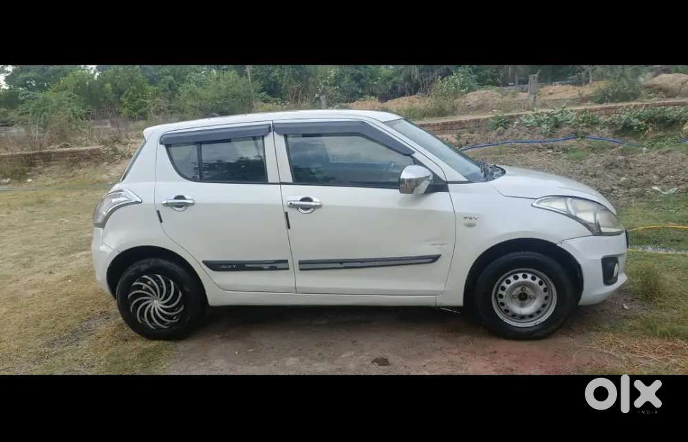 Maruti Suzuki Swift 2016 Petrol 80000 Km Driven