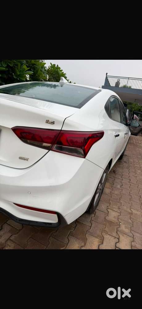 Hyundai Fluidic Verna 2019