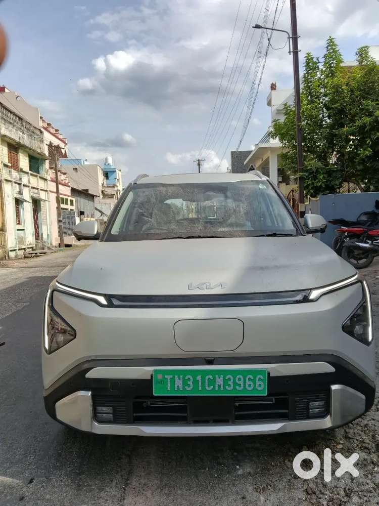 Kia Carens Clavis Ev 2025 Electric 3500 Km Driven