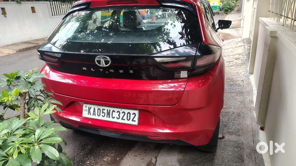 Tata Altroz Petrol 2021