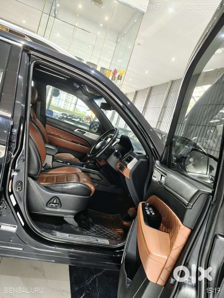 Mahindra Alturas G4 4wd At, 2019, Diesel