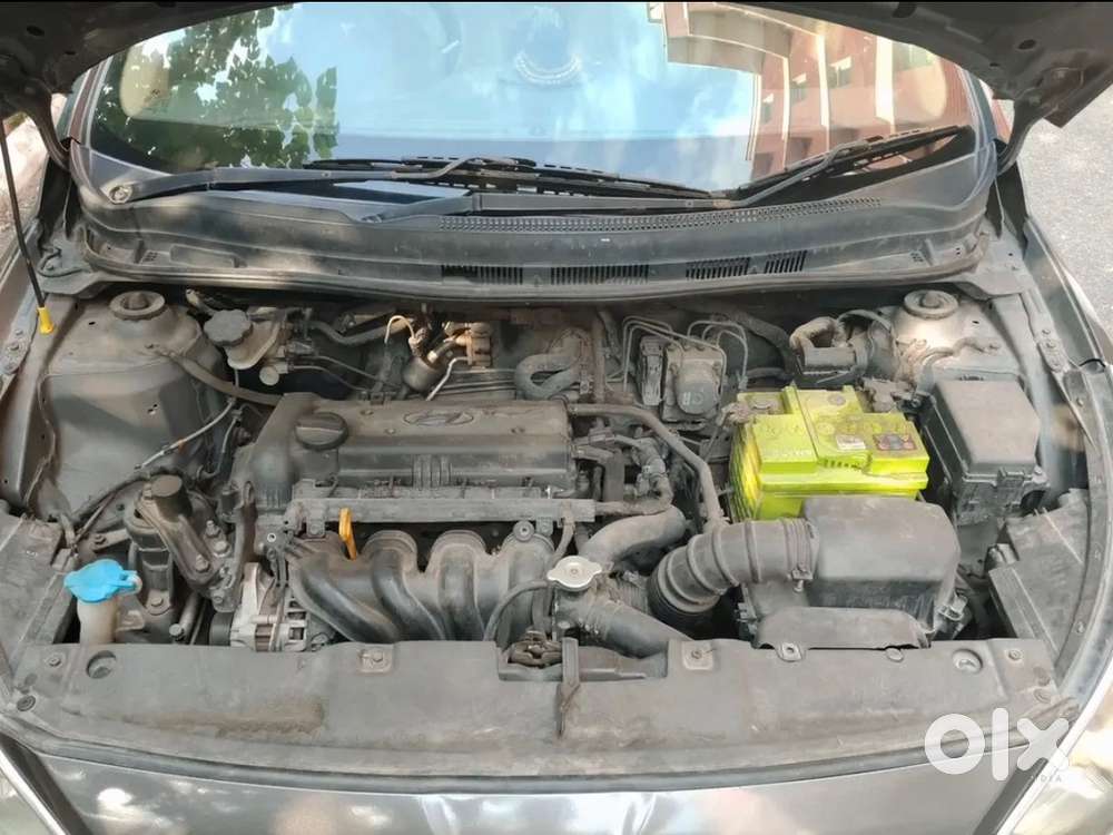 Hyundai Fluidic Verna 2013 Petrol