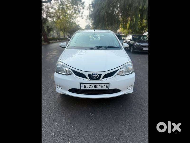Toyota Etios Liva 2014-2016 G, 2015, Petrol