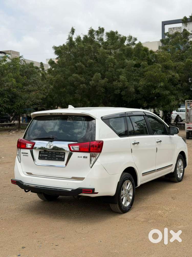 Toyota Innova Crysta 2020