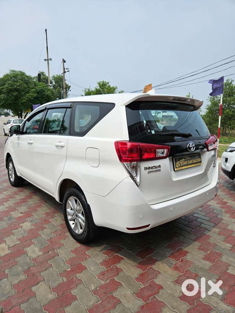 Toyota Innova Crysta 2.4 Gx Mt, 2017, Diesel