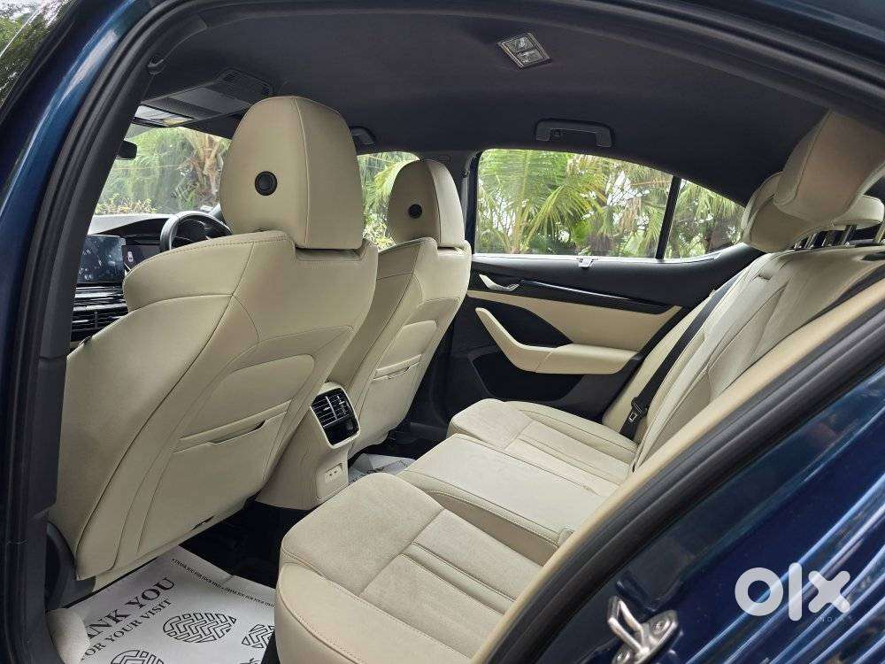 Skoda Octavia 2.0 L K Tsi At, 2022, Petrol