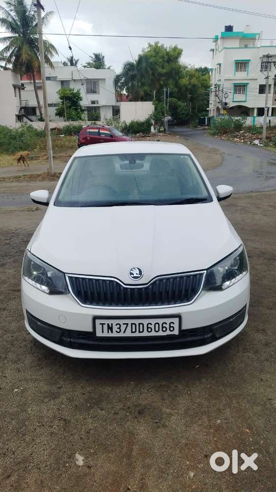 Skoda Rapid 1.5 Tdi Style/1.5 At Style, 2017, Diesel